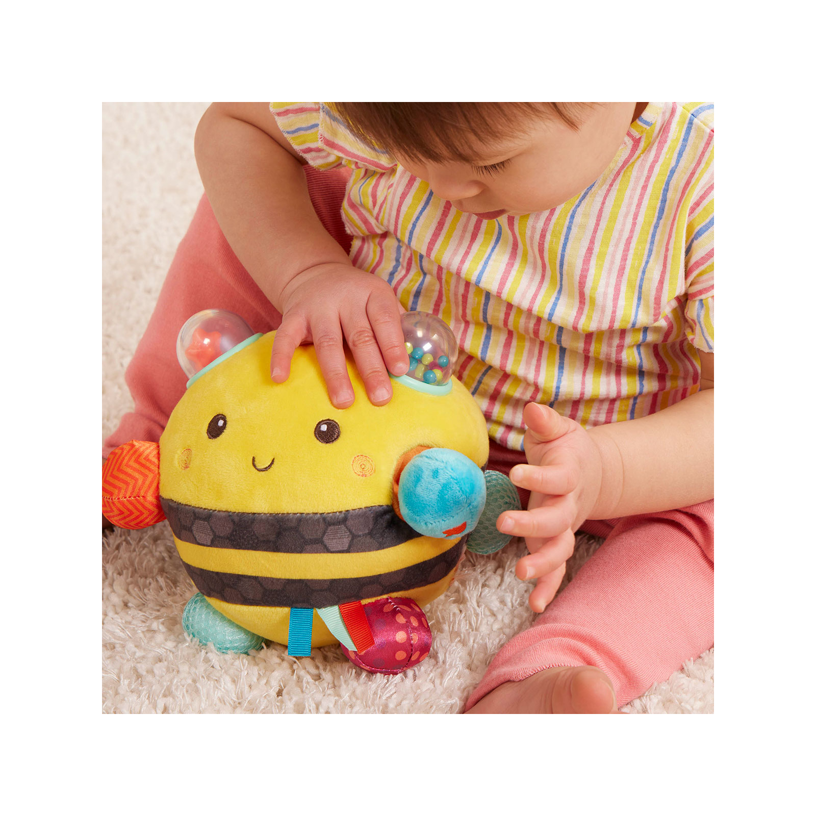 Розвиваюча іграшка Battat Сенсорна м’яка іграшка – Бджілка пухнастик дзиж (BX2037Z) зображення 8