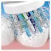 Электрическая зубная щетка Oral-B Cross Action (PRO 500) изображение 4
