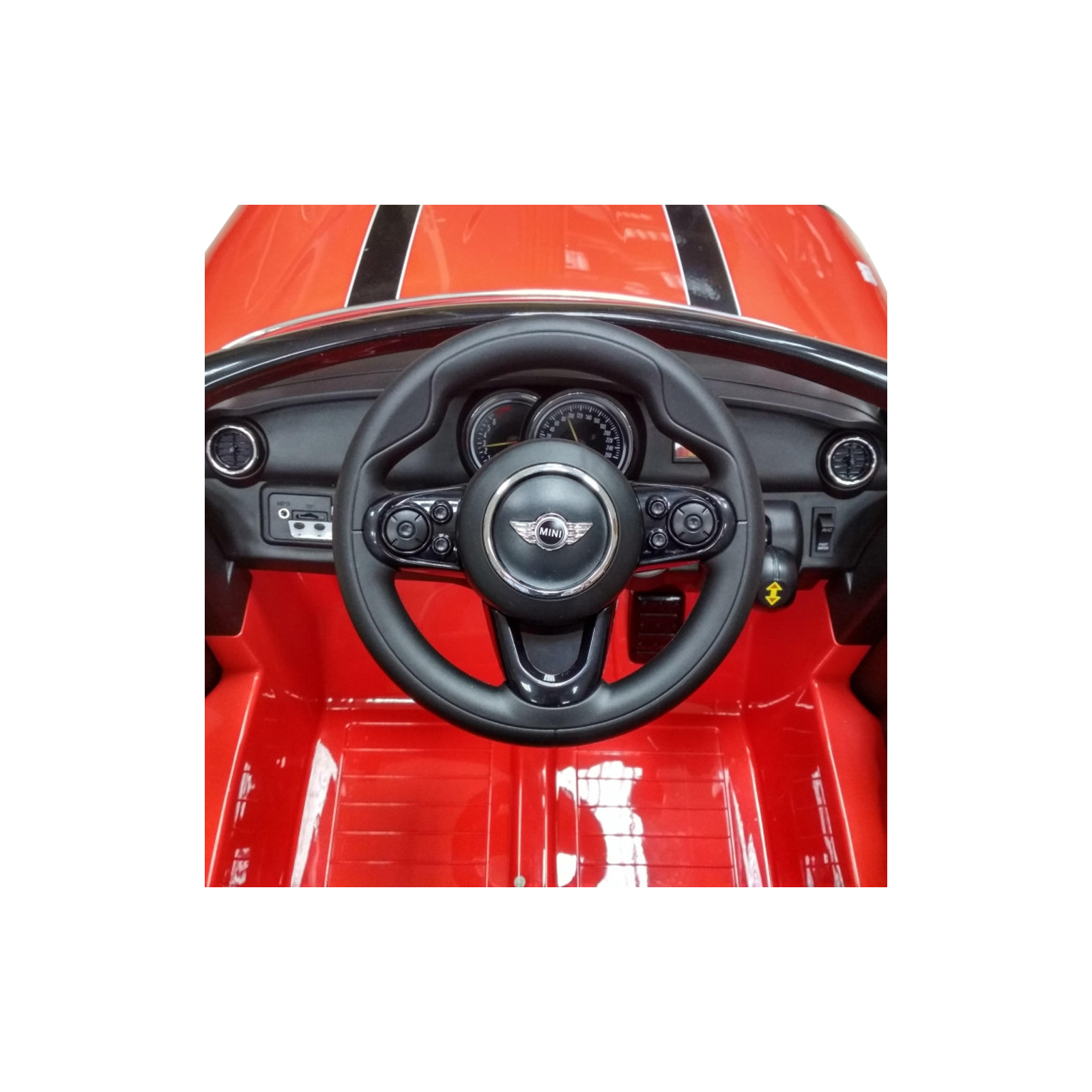 Электромобиль BabyHit Mini Z653R Red (71144) изображение 10
