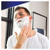 Гель для гоління Gillette Skinguard Sensitive з екстрактом алое Захист шкіри 200 мл (7702018493920) зображення 3