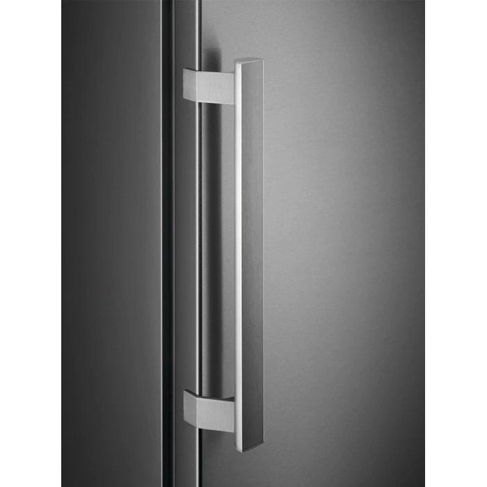 Морозильна камера Electrolux RUT7ME28X2 зображення 6