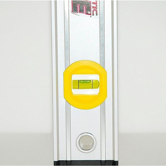 Уровень Stanley FatMax XTREME™, алюминиевый, L= 600 мм, 3 капс., с магнитами (0-43-625) изображение 3