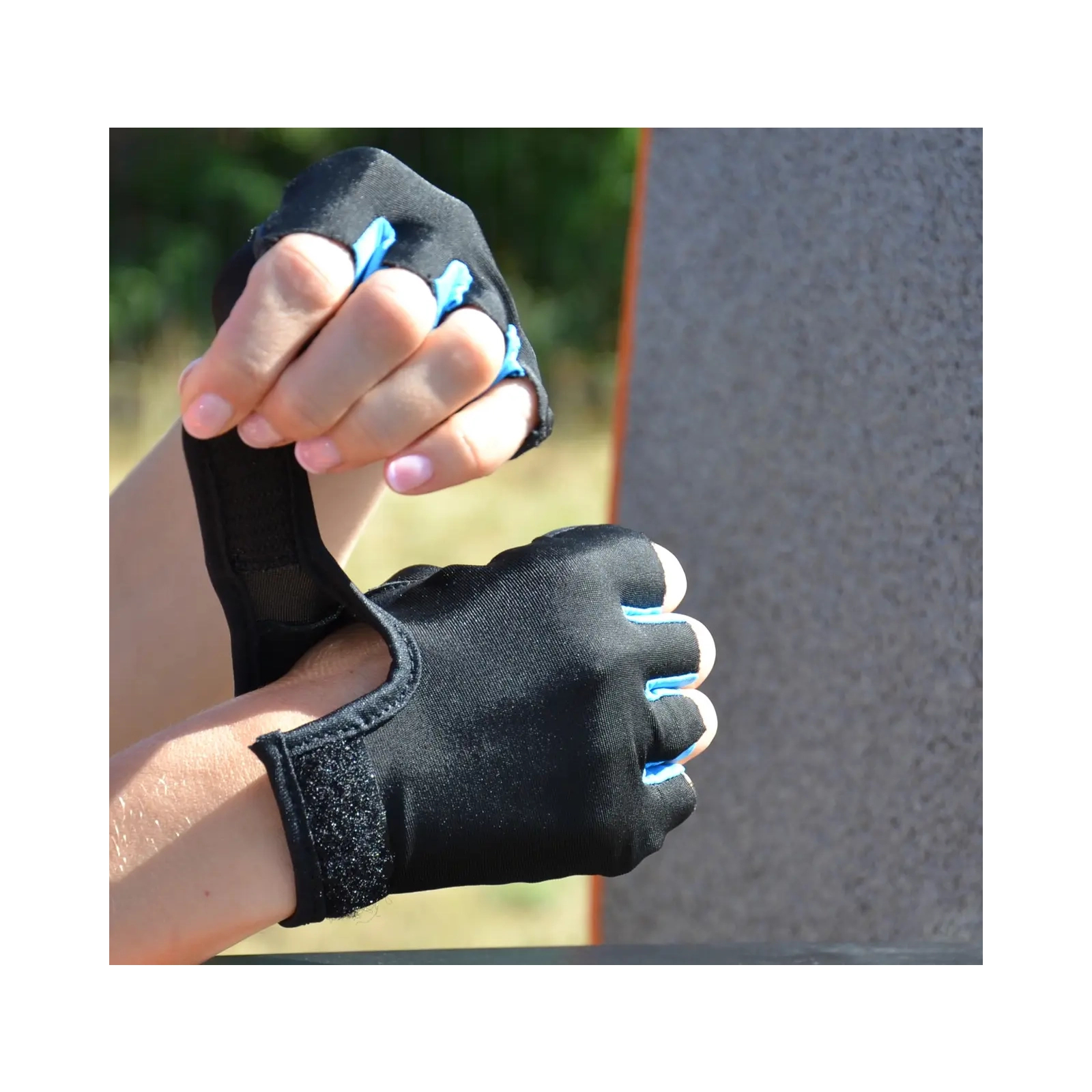 Перчатки для фитнеса MadMax MFG-251 Rainbow Turquoise L (MFG-251-TRQ_L) изображение 7