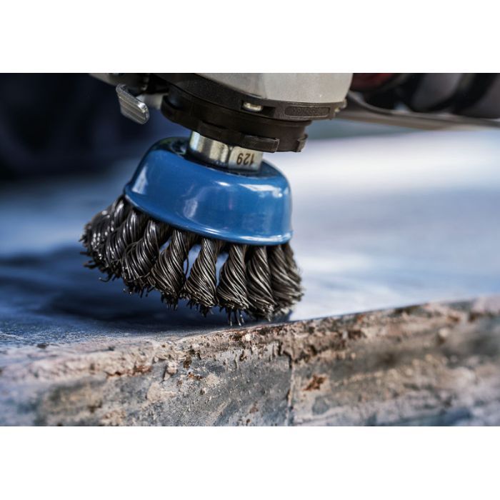 Щітка для електроінструменту Bosch Professional чашкова, сталь, 75мм, 0.5мм, M14 (1.608.622.029) зображення 6