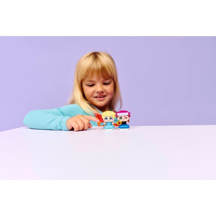 Конструктор LEGO Disney Princess Мініпринцеси Анна та Ельза (43284) зображення 8