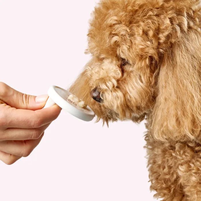 Ласощі для собак Delickcious Кремові з качкою та додаванням журавлини 1+1 (4820269148079) зображення 9