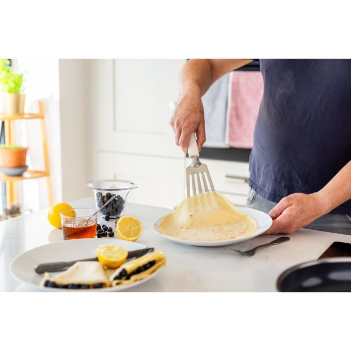 Лопатка кухонна KitchenAid Classic з прорізами 31,5 см білий (KHA024OHPNG) зображення 4