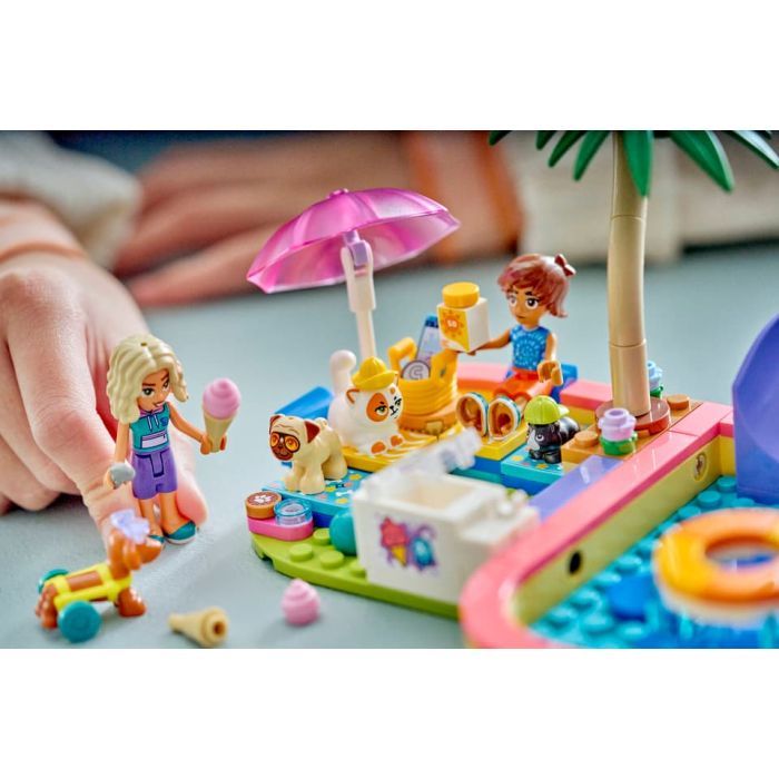 Конструктор LEGO Friends Веселый день в аквапарке (42676) изображение 12