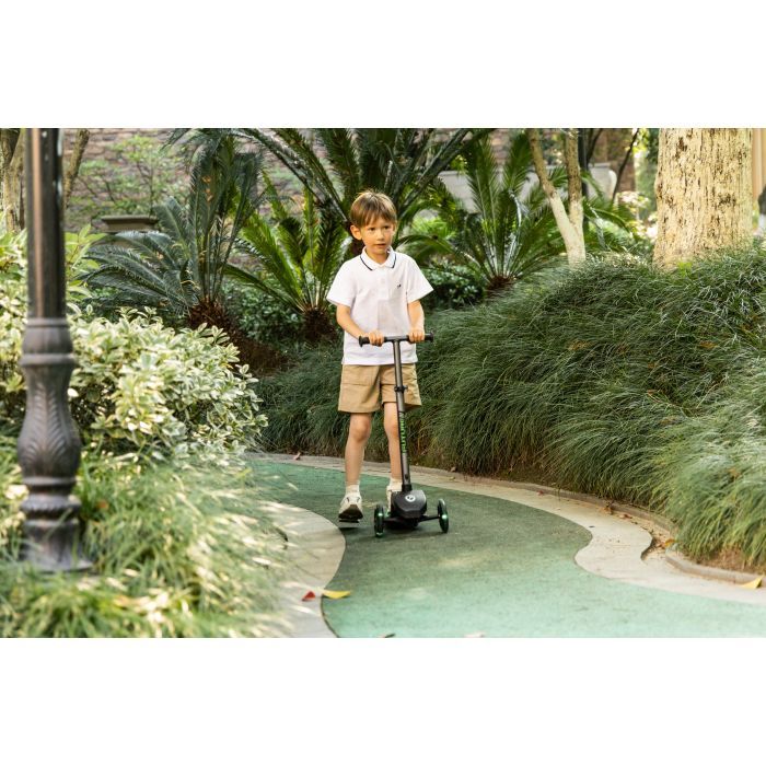 Самокат QPlay Future Eco New Green LED (ST-001FutureEcoNewGreen) изображение 5