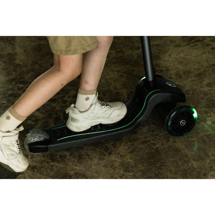 Самокат QPlay Future Eco New Green LED (ST-001FutureEcoNewGreen) изображение 8