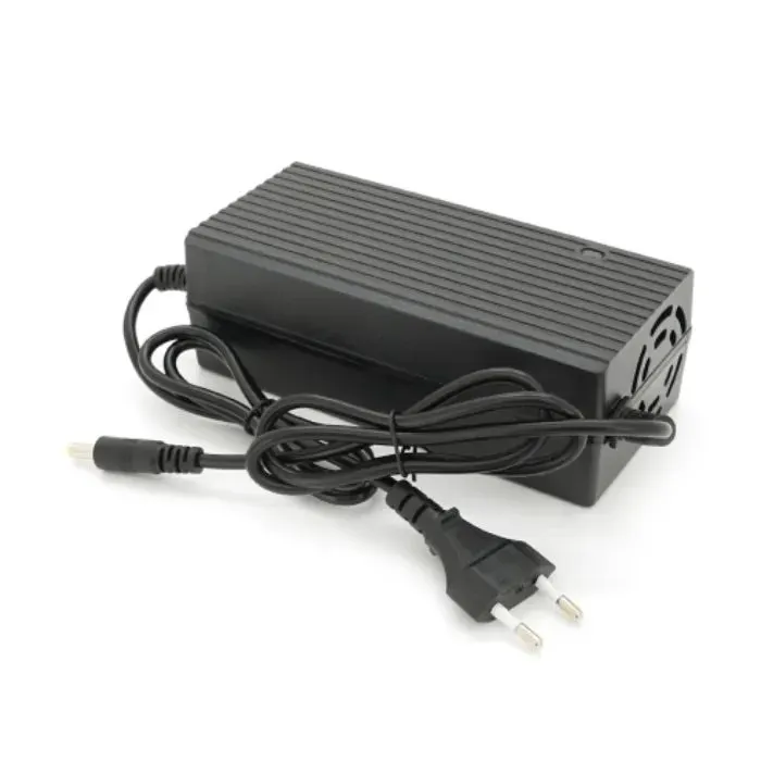 Сетевое зарядное устройство для АКБ Voltronic Li-ion 36V(42V), 10S, 5A (YT-3650-42050)