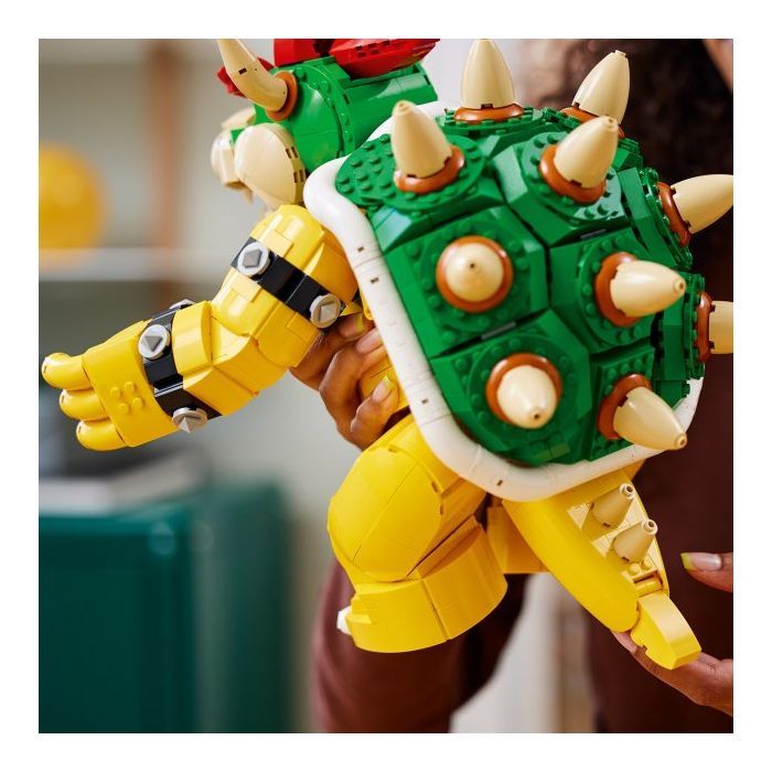Конструктор LEGO Super Mario Могутній Боузер 2807 деталей (71411) зображення 6