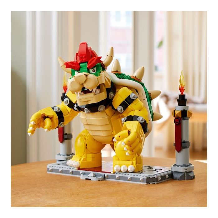 Конструктор LEGO Super Mario Могутній Боузер 2807 деталей (71411) зображення 8