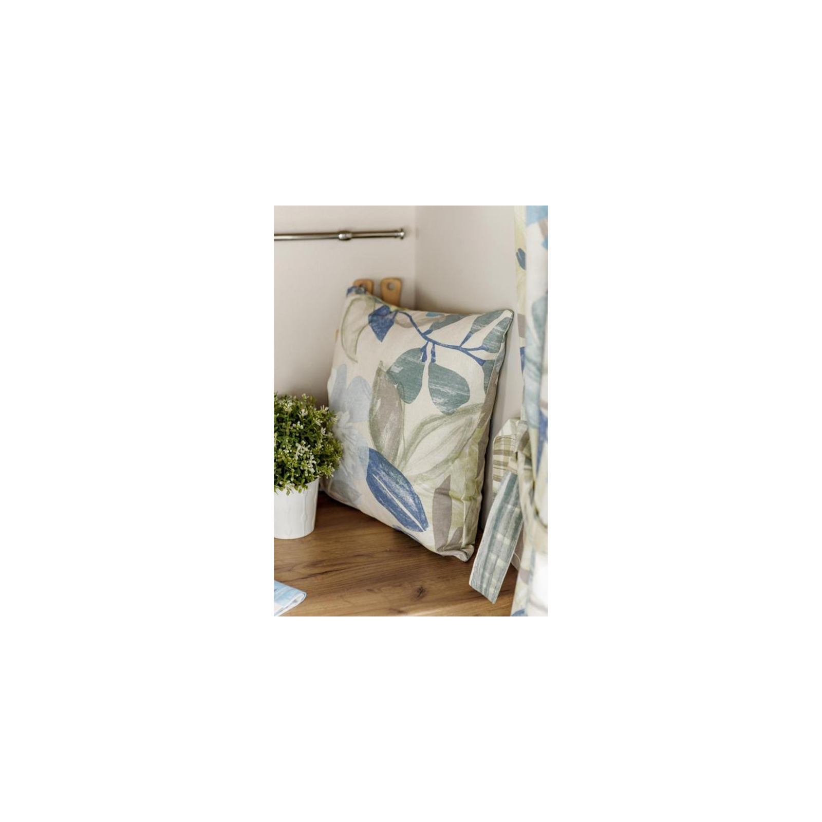 Наволочка Прованс декоративна 45х45 см Блакитні квіти (4823093449619) зображення 2