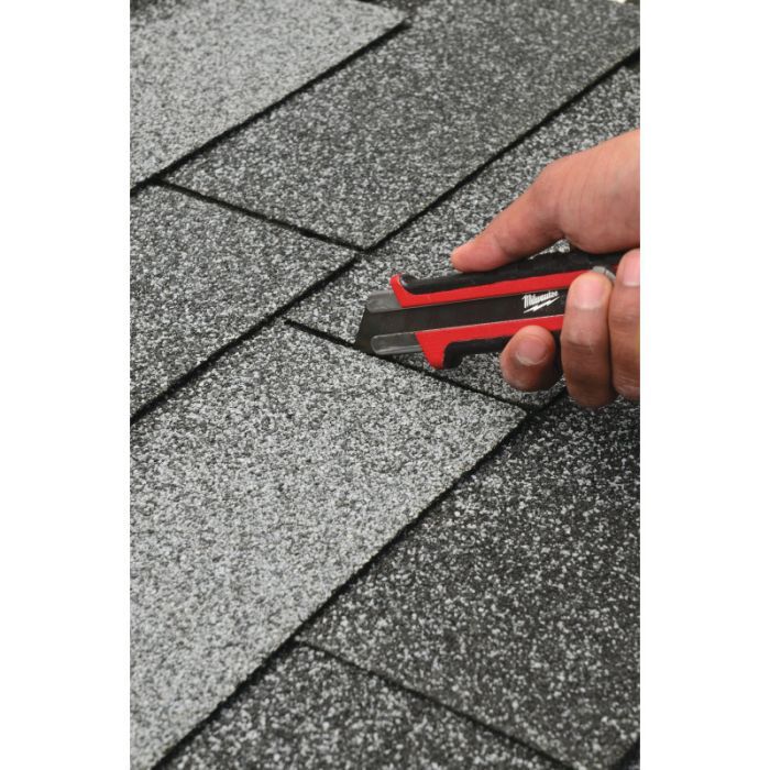 Нож монтажный Milwaukee выдвижной HEAVY DUTY, 25мм (48221962) изображение 7