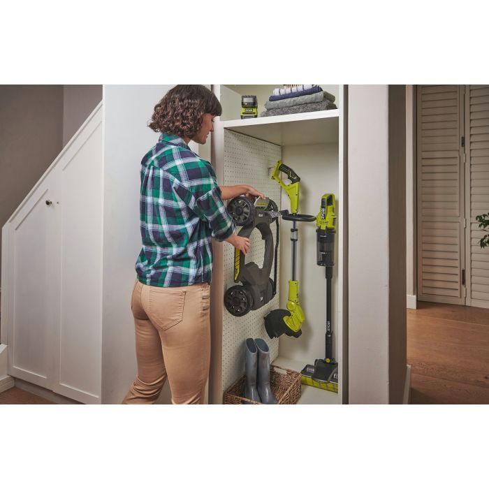 Тример садовий Ryobi RY18LMC30A-0 ONE+ 18В, 30см, висота 38-75мм, EasyEdge телескоп.штанга, 6.4кг (без АКБ та ЗП) (5133005917) зображення 9