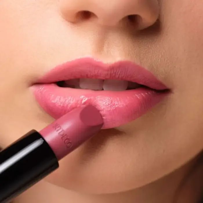 Помада для губ Artdeco Perfect Color Lipstick 835 - Gorgeous Girl (4052136111194) зображення 4