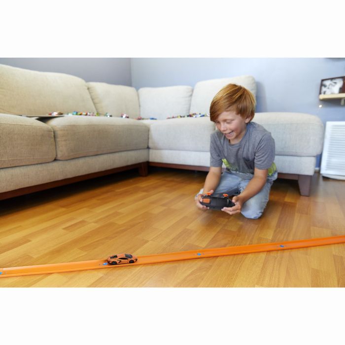 Радиоуправляемая игрушка Hot Wheels Lamborghini Revuelto (HWW55) изображение 5