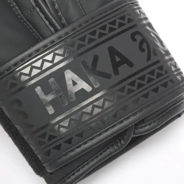 Боксерські рукавички Leone GN329 Haka Black 12 oz (GN329_Black_12oz) зображення 8