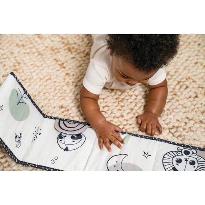 Розвиваюча іграшка Tiny Love Книжечка бортик День-ніч (1118900458) зображення 10