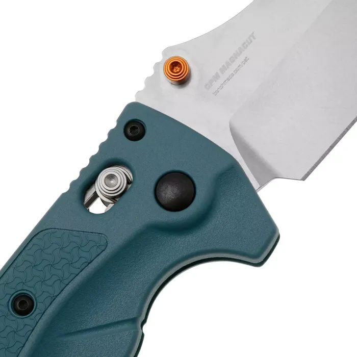 Нож Benchmade Adira Serrated (18060S) изображение 9