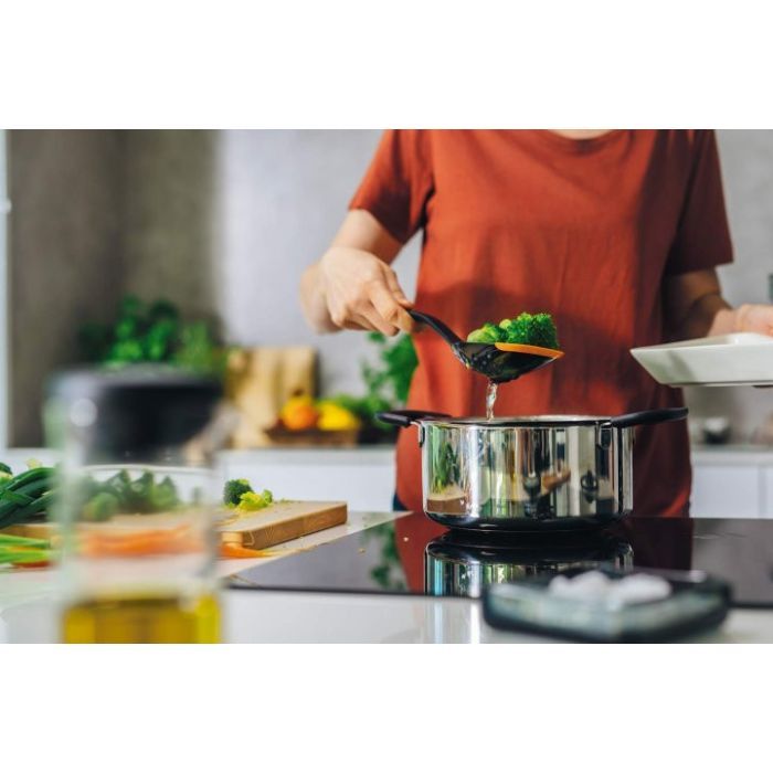 Шумовка Fiskars Functional Form 29 см (1027302) зображення 5