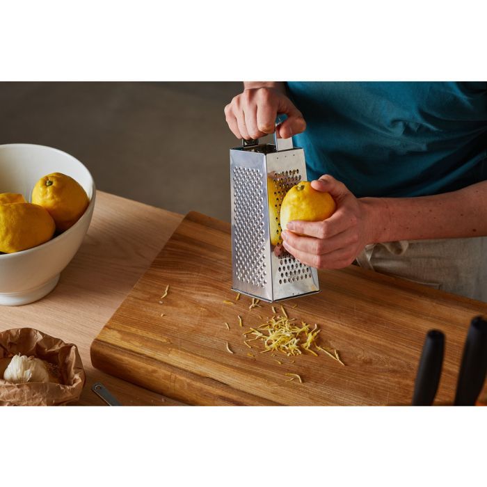 Терка Fiskars Essential (1065589) изображение 4