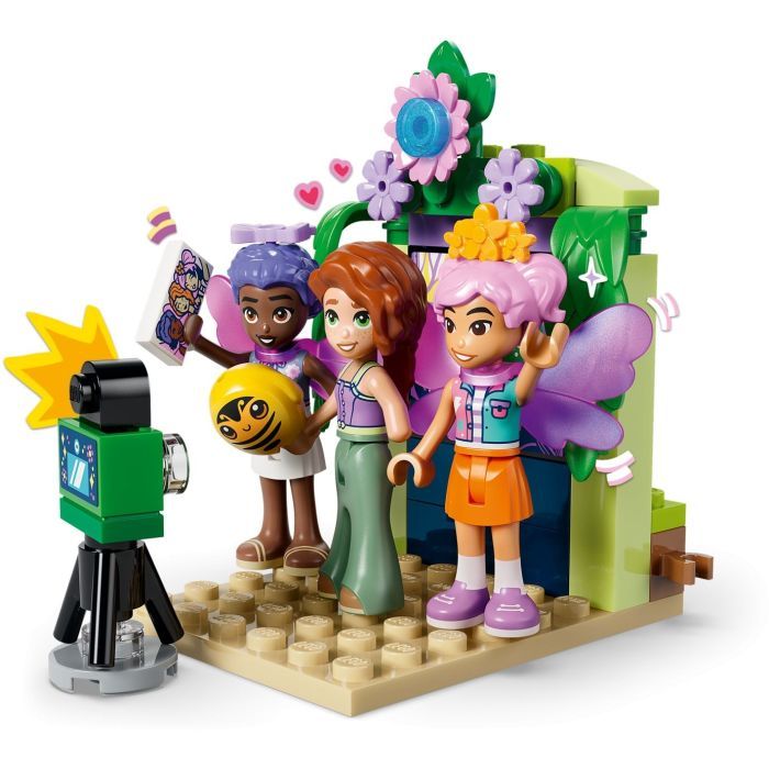 Конструктор LEGO Friends Карусель с цветами и чашками и сказочная фотобудка (42702) изображение 5