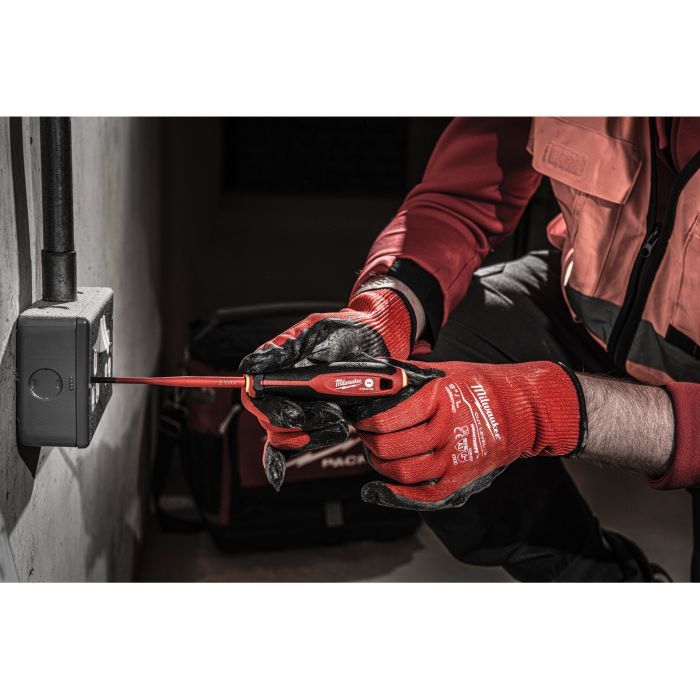 Отвертка Milwaukee трехгранная диэлектрическая VDE SL 0.8X4X100 (4932478715) изображение 3