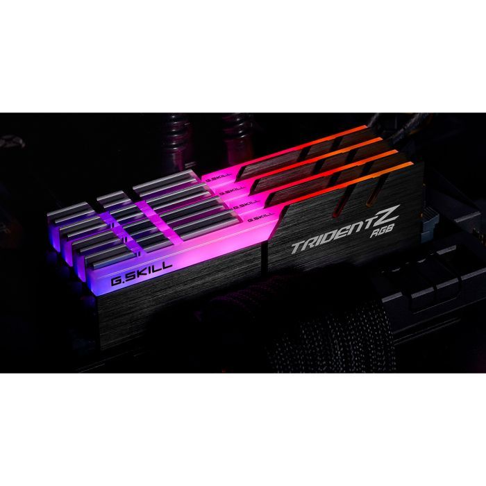 Модуль памяти для компьютера DDR4 128GB (4x32GB) 3600 MHz Trident Z RGB G.Skill (F4-3600C18Q-128GTZR) изображение 6