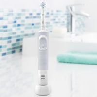 Электрическая зубная щетка Oral-B Vitality D100.413.1 Sens Clean 3710 (4210201234227) изображение 4