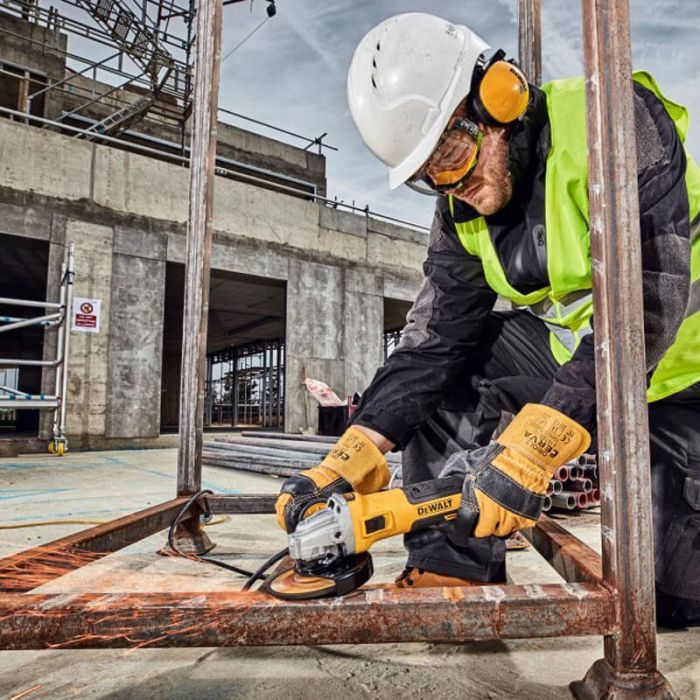 Шліфувальна машина DeWALT 1700 Вт, 2200-10500 об/хв, d=125 мм (DWE4357) зображення 4