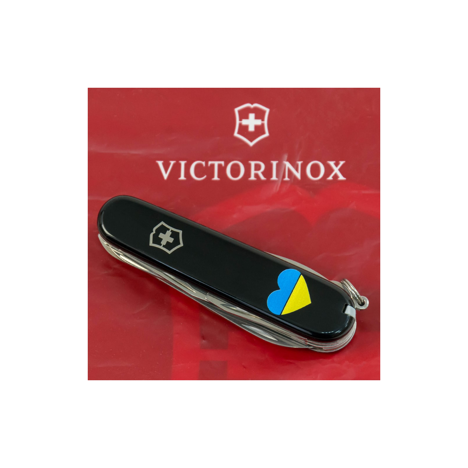 Ніж Victorinox Huntsman Ukraine 91 мм Чорний Тризуб-Ластівка (1.3713.3_T1230u) зображення 2
