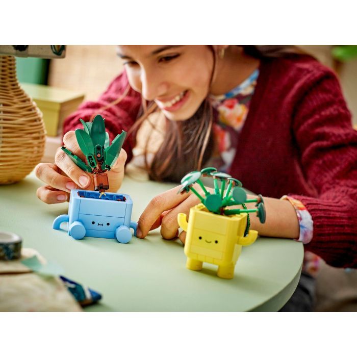 Конструктор LEGO Botanicals Щасливі рослини (10349) зображення 8