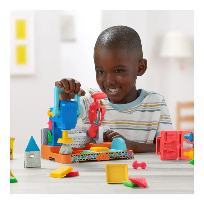 Набір для творчості Hasbro Play-Doh Верстак для штампування та розпилювання (F9141) зображення 6