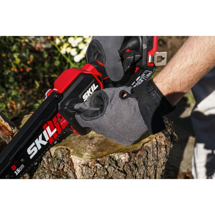 Цепная пила Skil SKIL 0512 CA Li-Ion 20V, аккумуляторная бесщеточная, 2x2.5Ah (GS1E0512CA+BC1E3110A) изображение 6