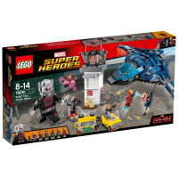 Конструктор LEGO Super Heroes Сражение в аэропорту (76051)