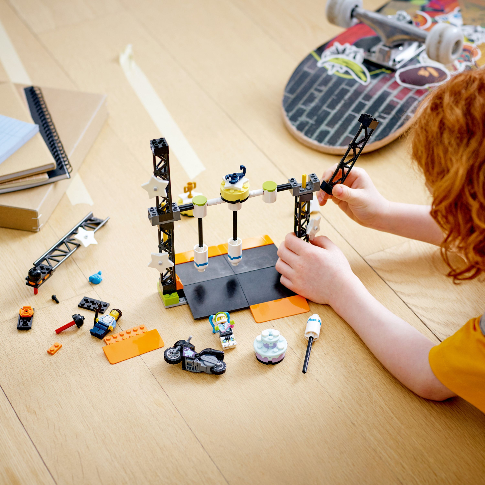 Конструктор LEGO City Stuntz Каскадерская задача «Нокдаун» 117 деталей (60341) изображение 4