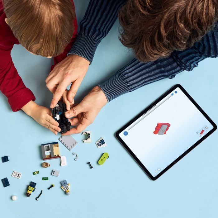 Конструктор LEGO City Переслідування на поліцейському мотоциклі (60455) зображення 8