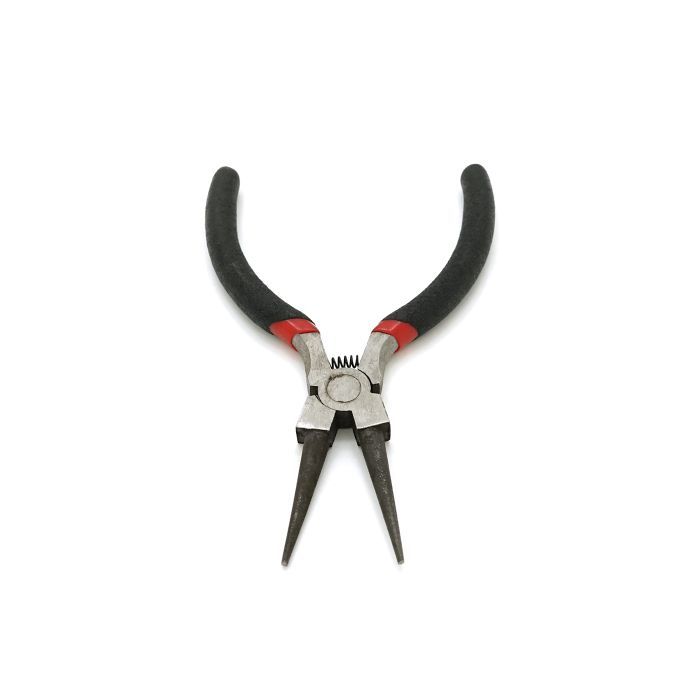 Плоскогубцы Voltronic круглогубцы, черные ручки, 130х25, 80гр (YT-CD125х30)