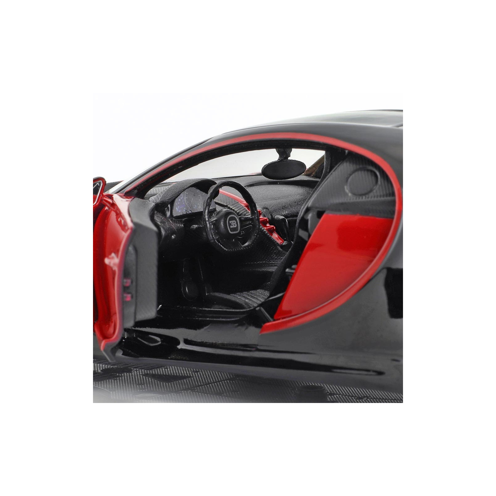 Машина Maisto Bugatti Chiron Sport (1:24) (31524 black/red) изображение 4