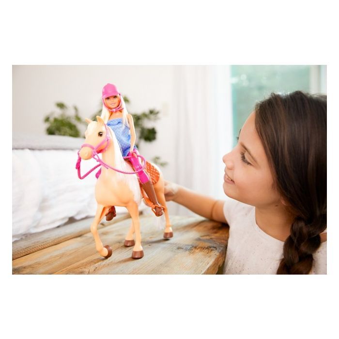Игровой набор Barbie Верховая езда (FXH13) изображение 5