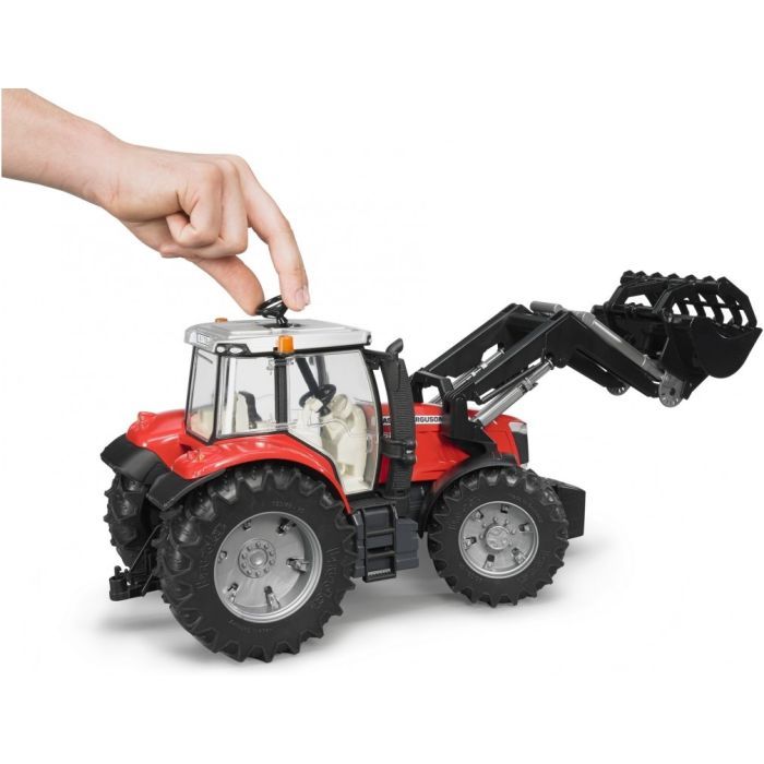 Спецтехника Bruder Massey Ferguson 7624 с передним погрузчиком 1:16 (03047) изображение 2