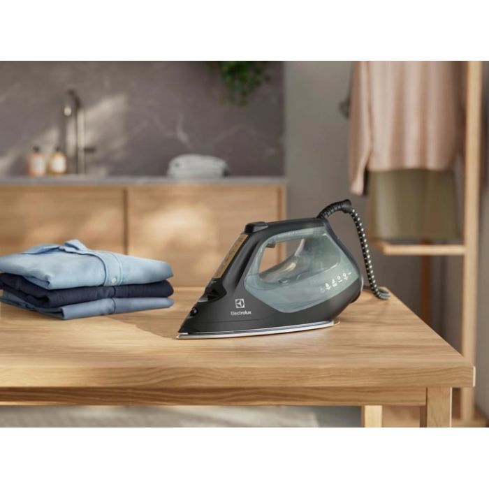 Утюг Electrolux E8SI2-6OG изображение 2