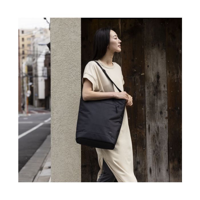 Сумка для ноутбука Case Logic 15.6" Invigo Eco Convertible ToteINVIT-116 Black (3205106) зображення 3