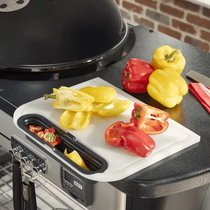 Аксессуар для гриля Weber Дошка обробна з ємністю (7032) изображение 5