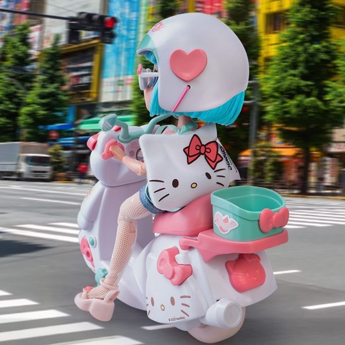 Лялька 4SF Manga Dolls Hello Kitty Красуня Пінк на скутері (HKTF3000) зображення 9