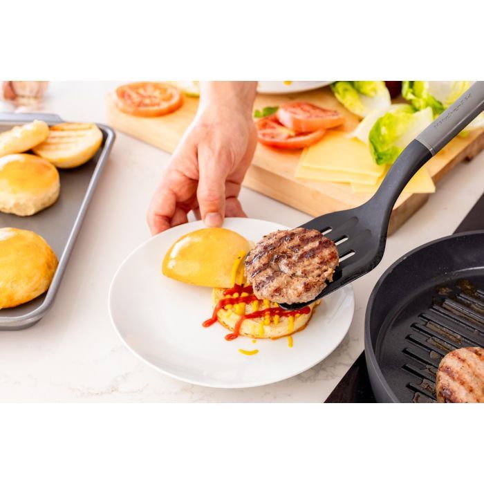 Лопатка кухонна KitchenAid Classic з прорізами 34 см білий (KHA002OHPNG) зображення 4