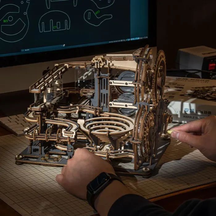 Конструктор Robotime Rokr дерев'яний 3D Мармурове нічне місто (LGA01) зображення 6