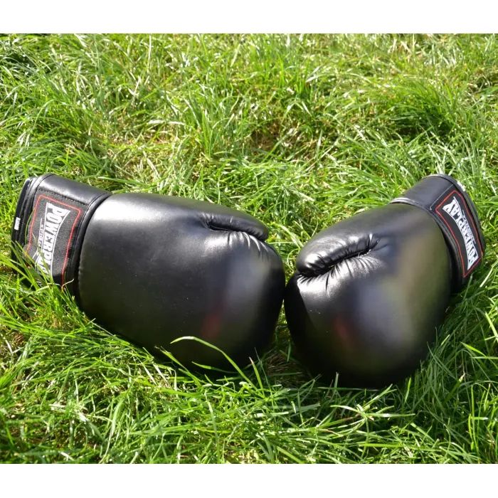 Боксерські рукавички PowerPlay 3004 Classic Чорні 8 унцій (PP_3004_8oz_Black) зображення 10